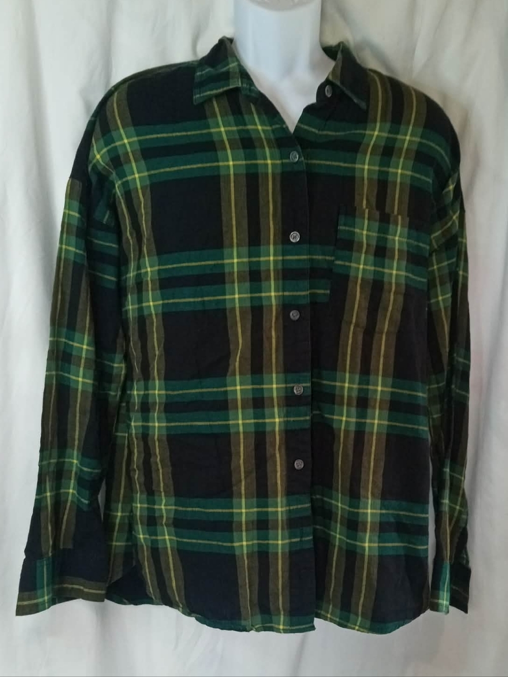 Old Navy Boyfriend Green Black Yellow Plaid Button Shirt Tartan Frankenstein L
